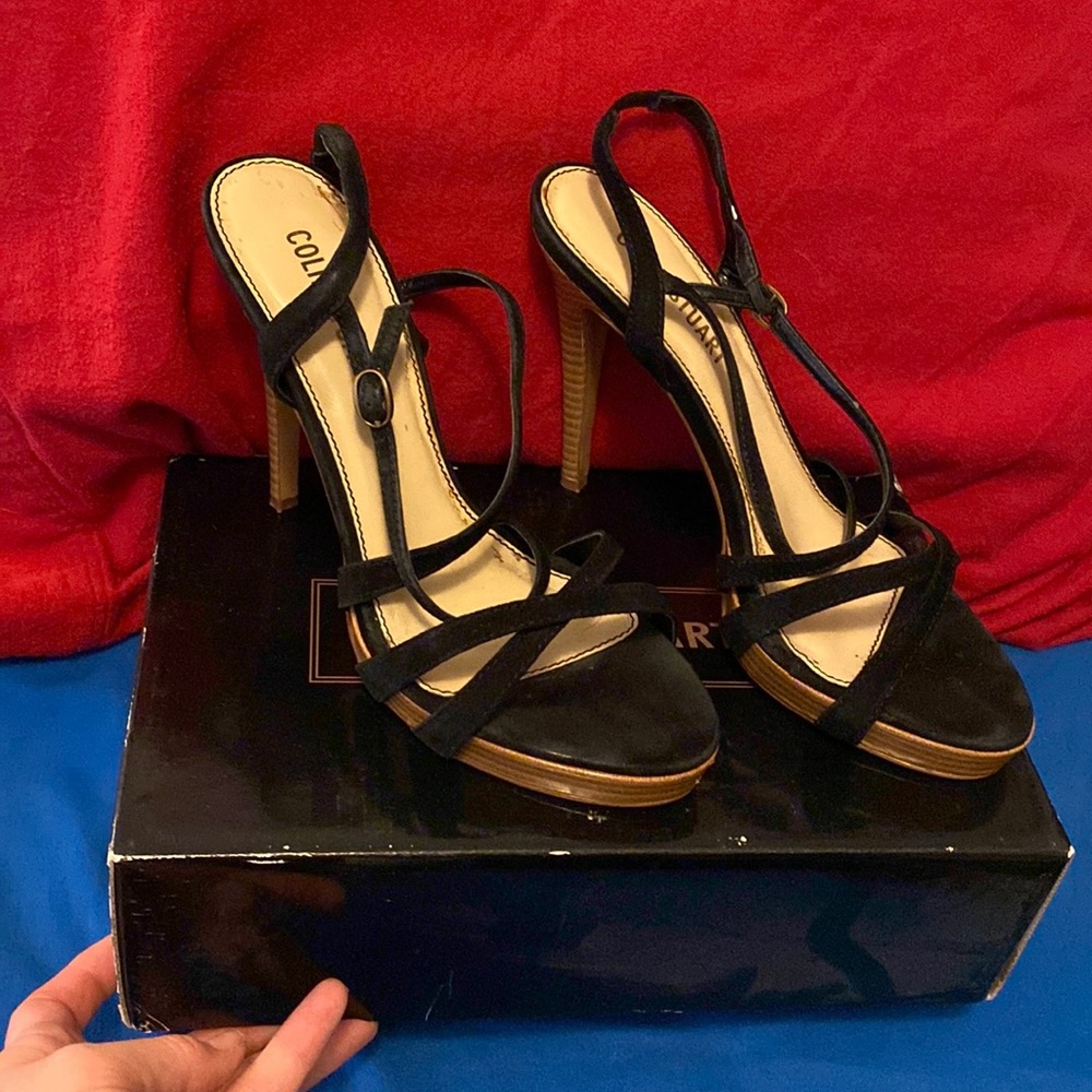 Black strap platform sandal